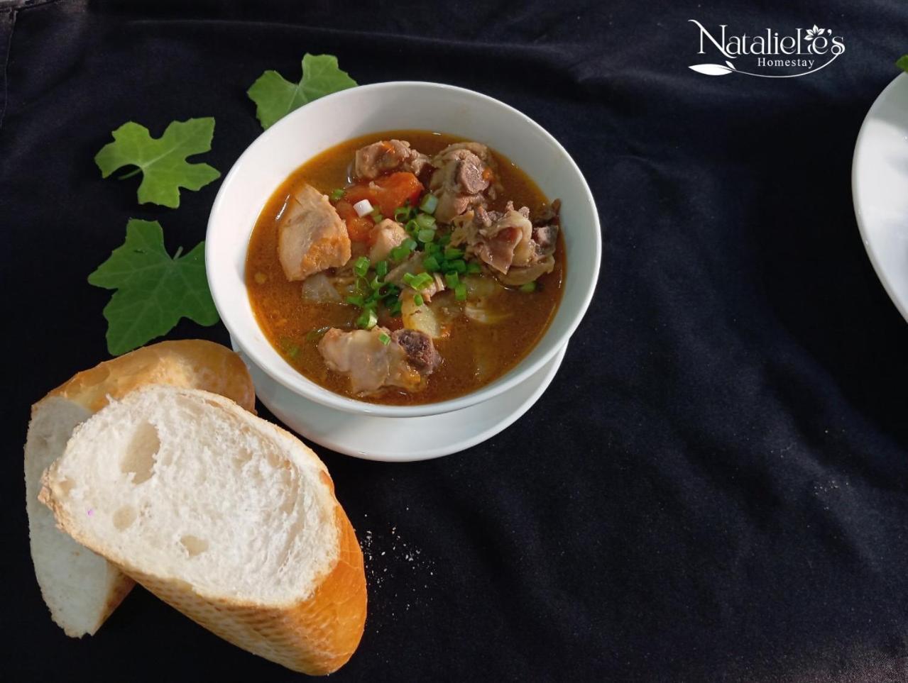 Nataliele'S Homestay 두옹 동 외부 사진